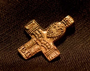 Viking Cross - C-08